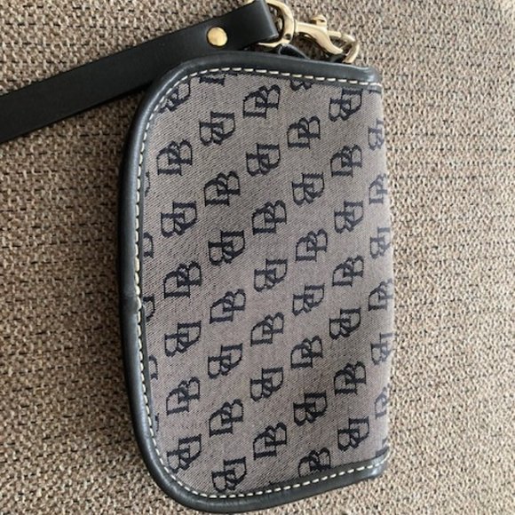 Dooney and Bourke  / Wristlet / Black and Grey / Logo/ Leather / Detachable - Picture 3 of 3